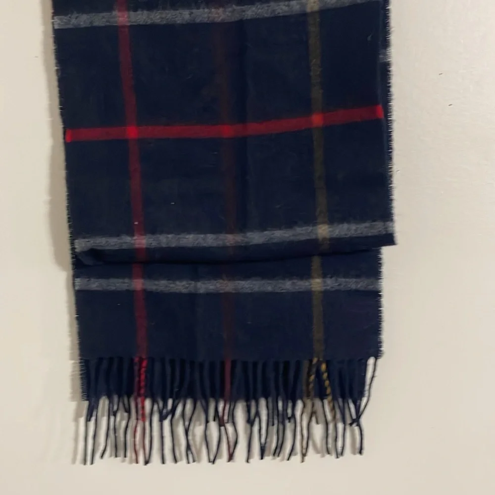 J.Crew men’s plaid wool scarf by Moon woven in England